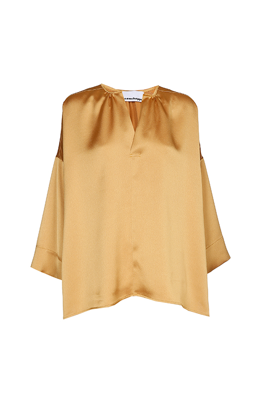 https://www.seamehappy.be/wp-content/uploads/2022/08/Sea-Me-Happy-Charly-blouse-gold.jpg
