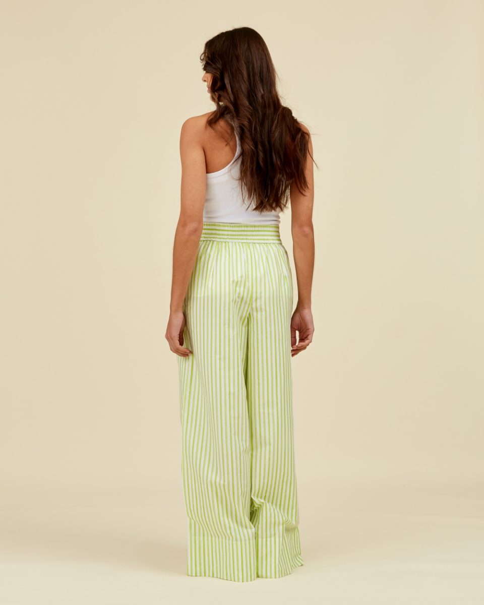 https://www.seamehappy.be/wp-content/uploads/2023/01/Sea-Me-Happy-Andre-Pants-stripes-lime-back1-1-960x1200.jpg