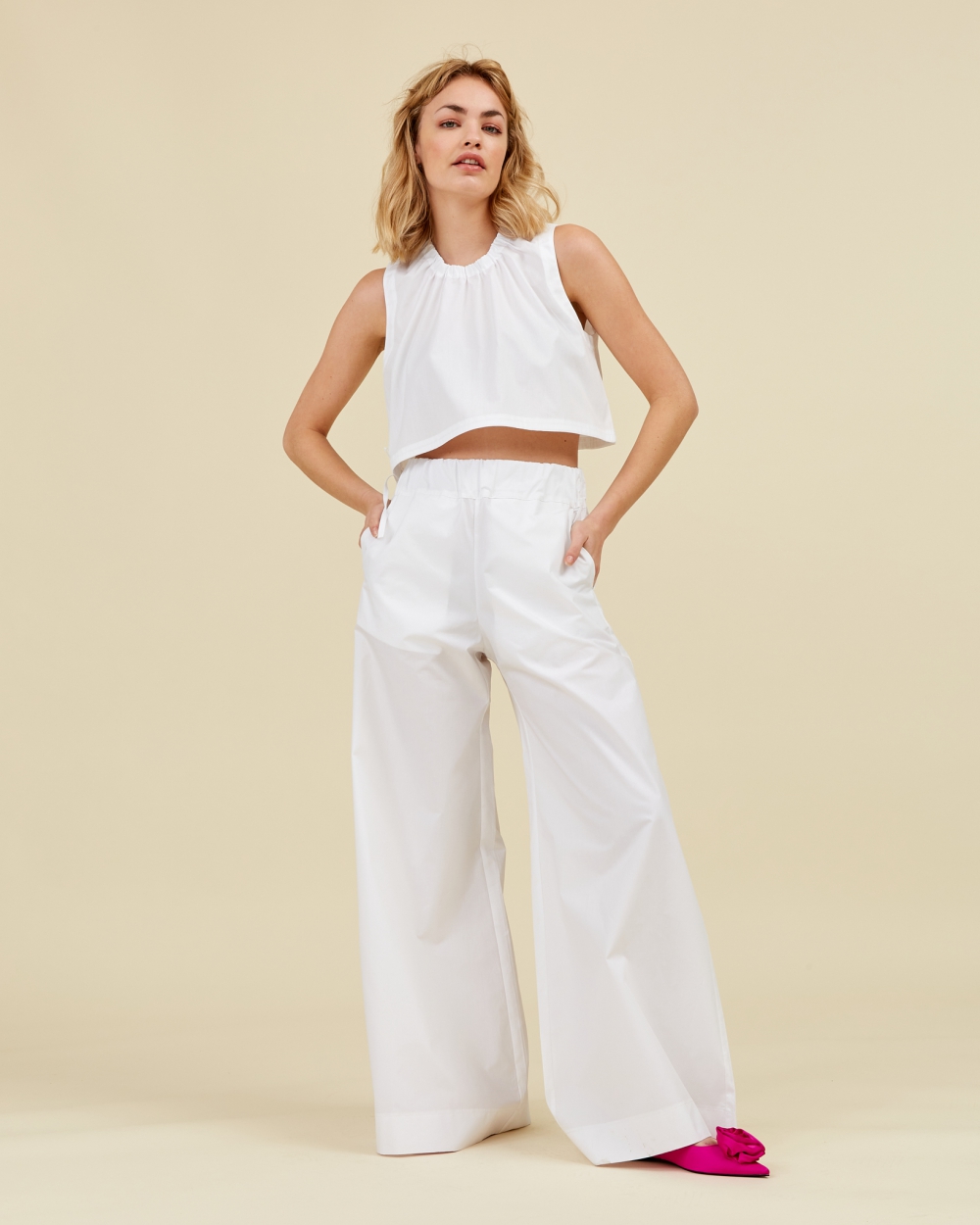 https://www.seamehappy.be/wp-content/uploads/2023/01/Sea-Me-Happy-Emilia-top-white-front1.jpg