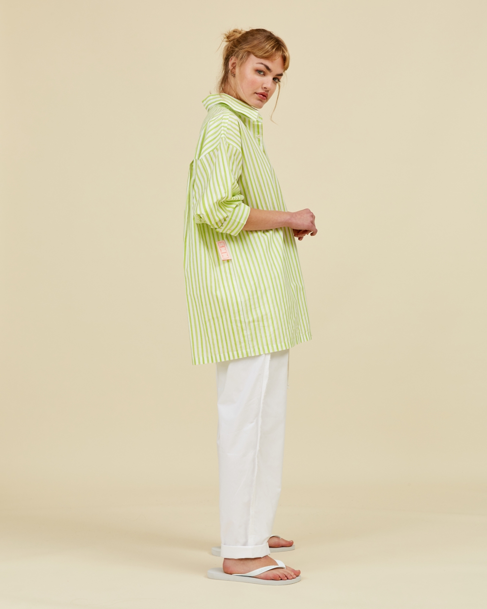 https://www.seamehappy.be/wp-content/uploads/2023/01/Sea-Me-Happy-Viktor-shirt-striped-lime-side-2.jpg