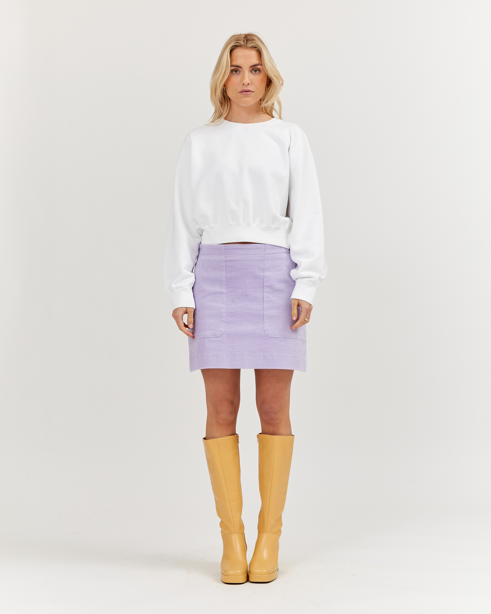 https://www.seamehappy.be/wp-content/uploads/2023/07/Sea-Me-Happy-Mimi-Skirt-70s-Lavender-front3.jpg
