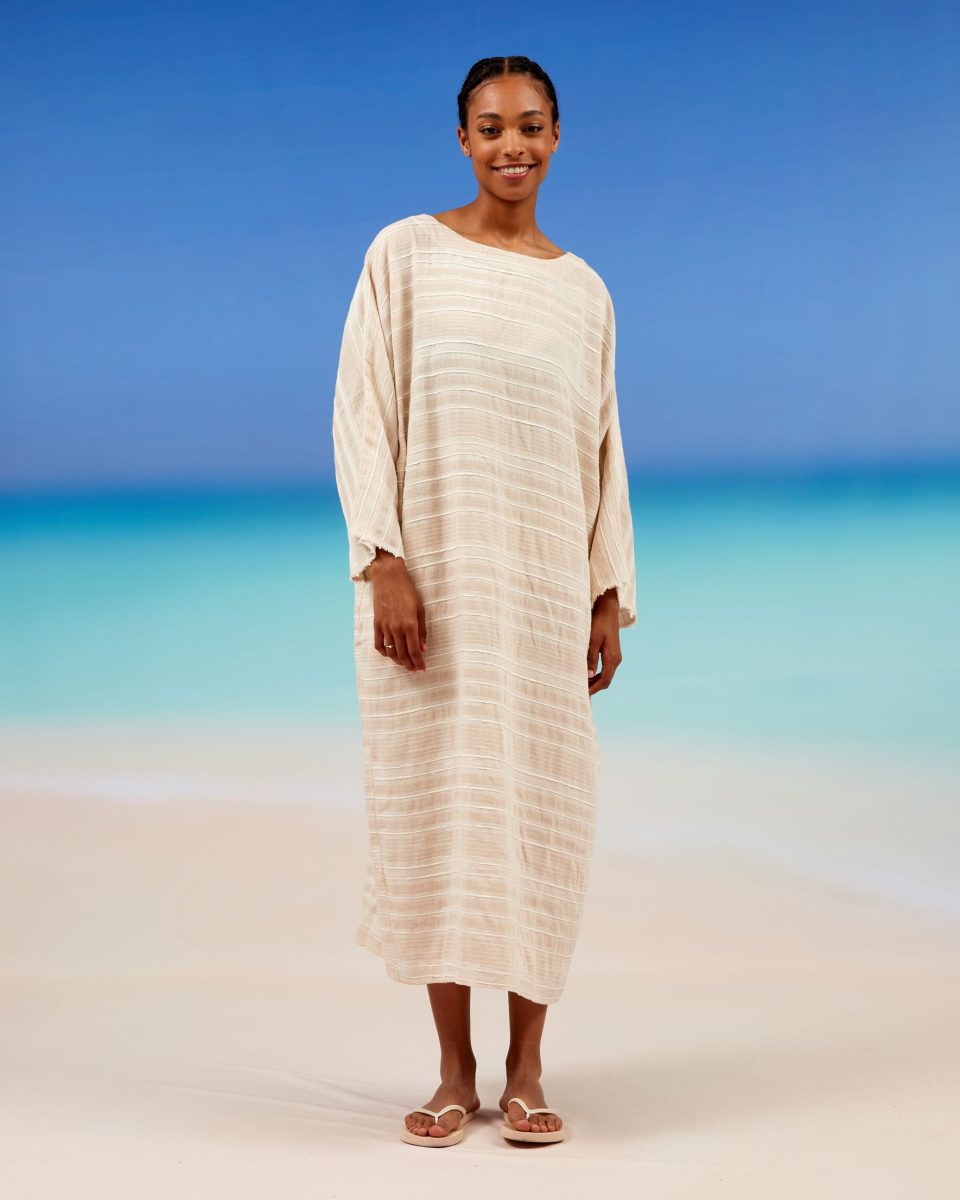 https://www.seamehappy.be/wp-content/uploads/2024/02/Sea-Me-Happy-Moorea-Dress-Six-Senses-beige-stripes-front1-960x1200.jpg