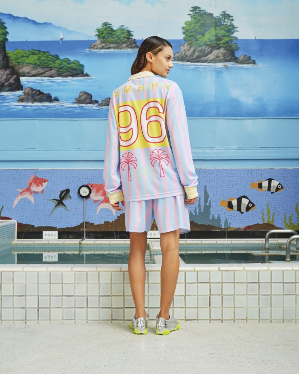 https://www.seamehappy.be/wp-content/uploads/2025/01/Sea-Me-Happy-Team-Shirt-SMH-longsleeve-back-960x1200.jpg