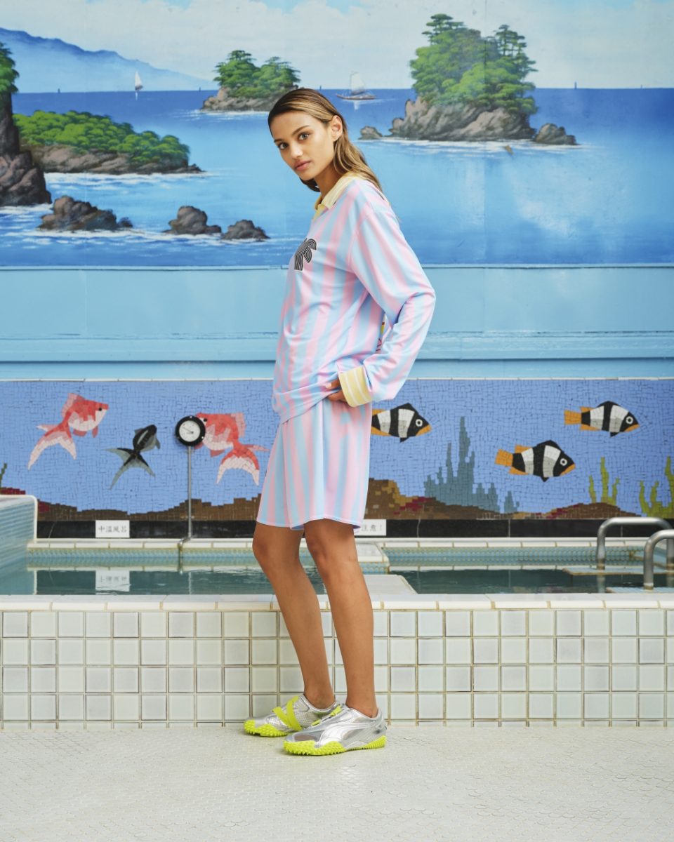 https://www.seamehappy.be/wp-content/uploads/2025/01/Sea-Me-Happy-Team-Shirt-longsleeve-shorts-multicolor-side-960x1200.jpg