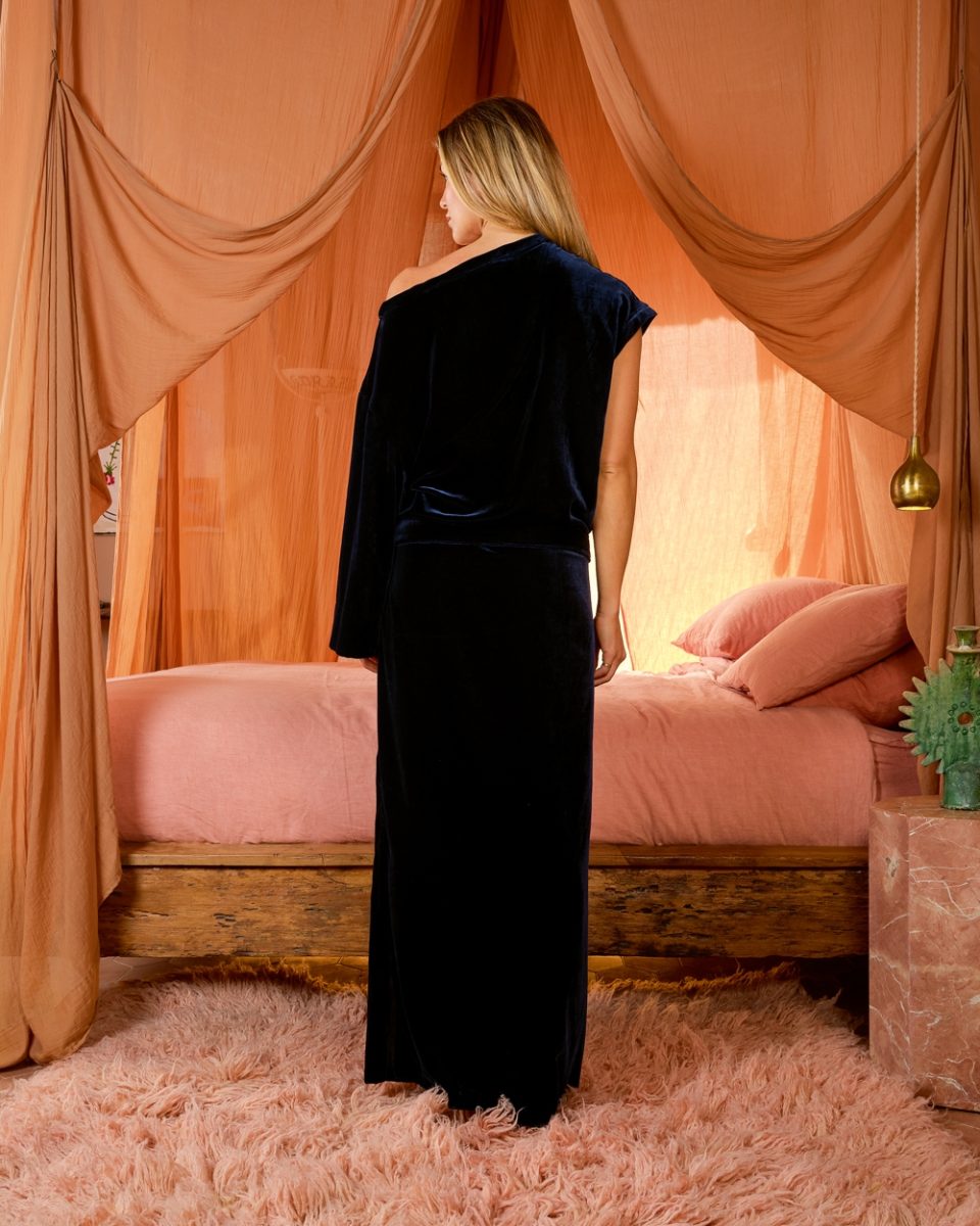 https://www.seamehappy.be/wp-content/uploads/2025/07/Sea-Me-Happy-Avery-Dress-midnight-blue-back-7753-960x1200.jpg