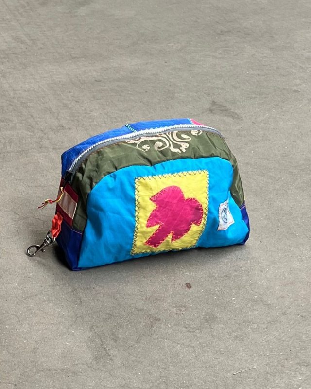 Toiletry Bag - Nr. 82