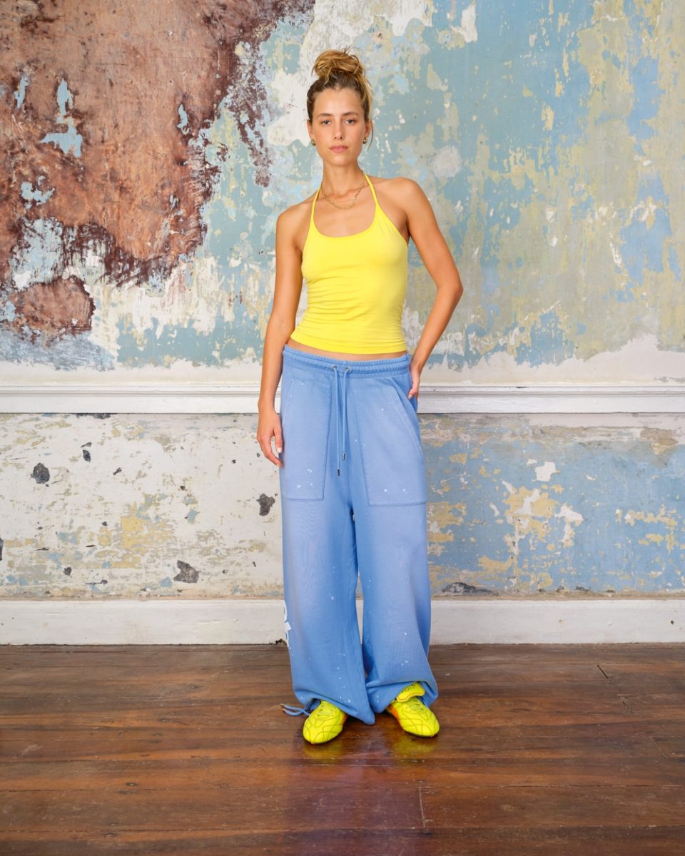 https://www.seamehappy.be/wp-content/uploads/2026/01/Sea-Me-Happy-Hugo-Baggy-Pants-Washed-Destressed-blue-front21-9029-960x1200.jpg