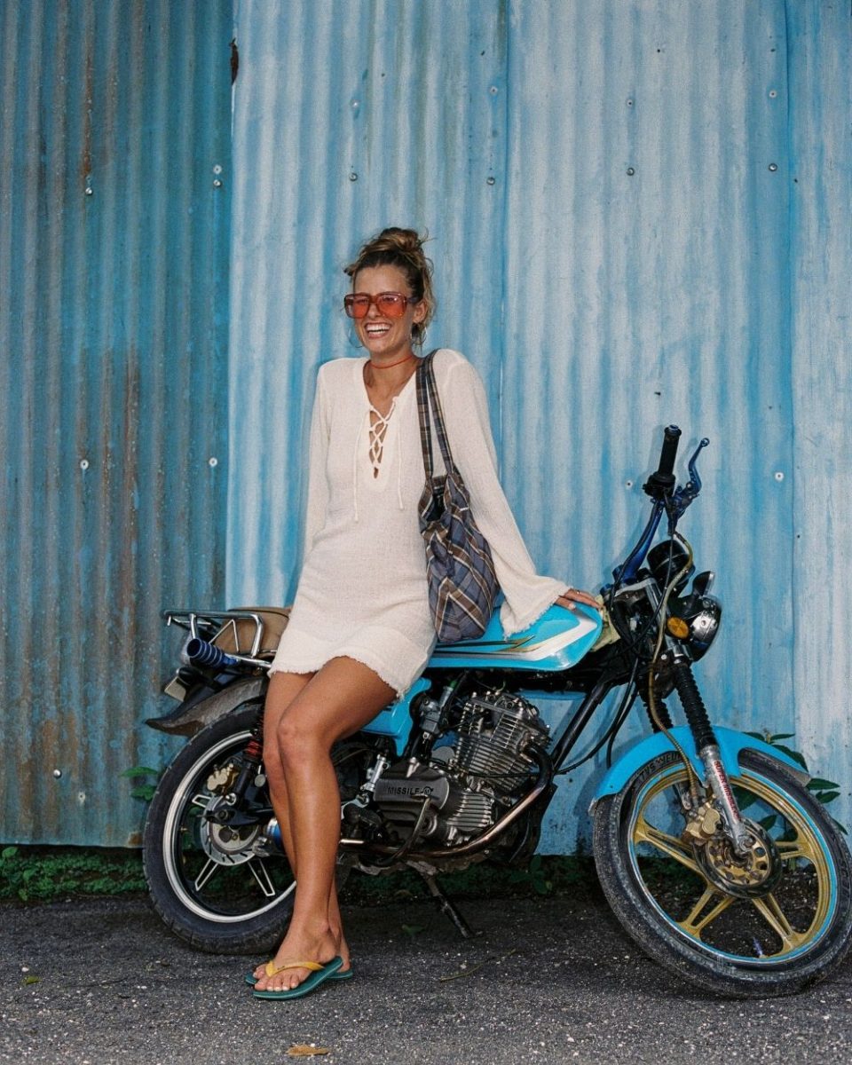 https://www.seamehappy.be/wp-content/uploads/2026/01/Sea-Me-Happy-Mali-Dress-Short-Washed-Mesh-ecru-10251-960x1200.jpg