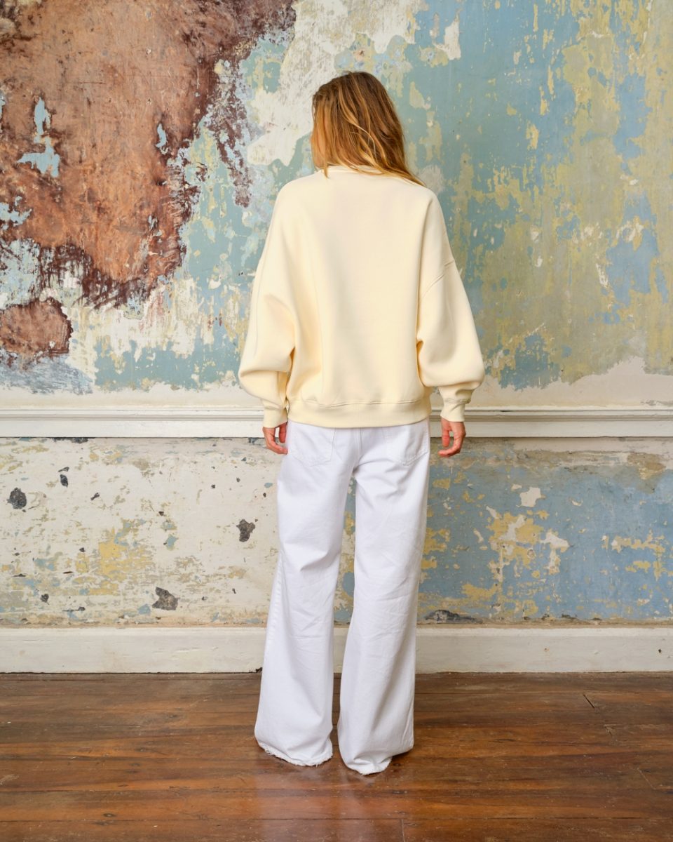 https://www.seamehappy.be/wp-content/uploads/2026/02/Sea-Me-Happy-Crew-Sweater-cream-back-9633-960x1200.jpg
