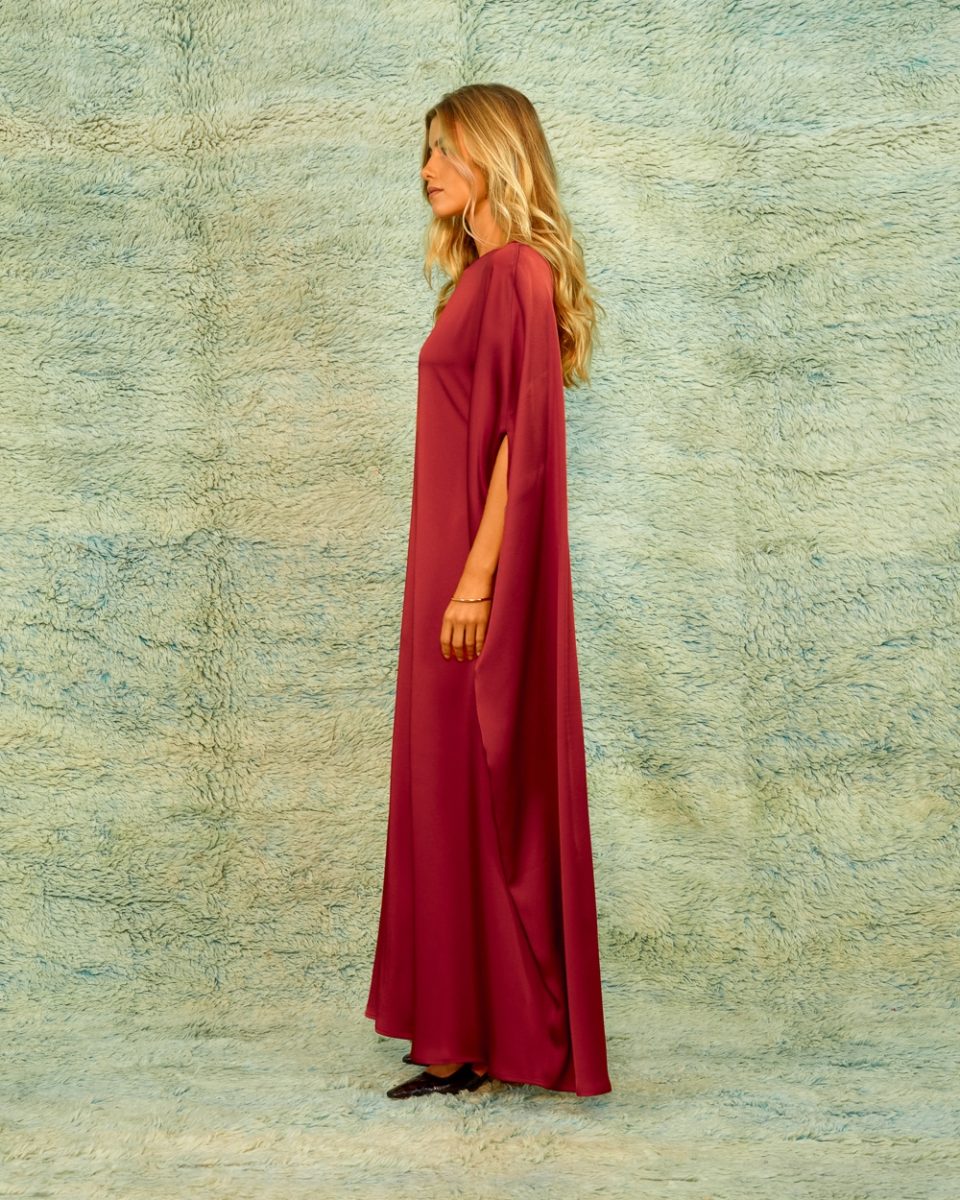 https://www.seamehappy.be/wp-content/uploads/2026/06/Sea-Me-Happy-Maxima-Dress-Satin-Crepe-rust-side-10722-960x1200.jpg
