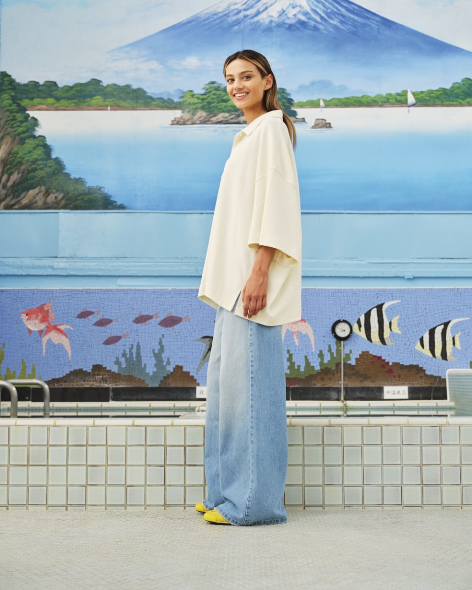https://www.seamehappy.be/wp-content/uploads/2026/06/Sea-Me-Happy-Pablo-Shirt-Polo-ecru-Woody-Pants-Jeans-side-5649-960x1200.jpg