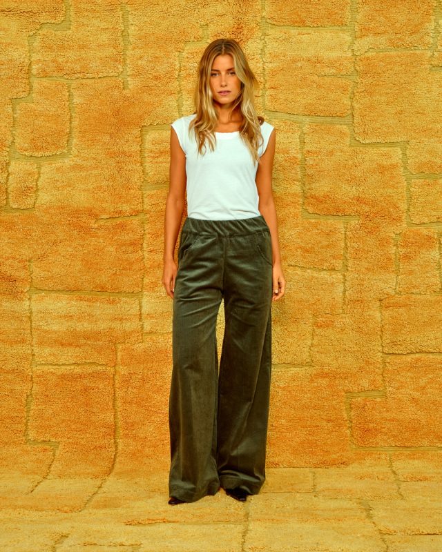 Woody Pants Classic Corduroy